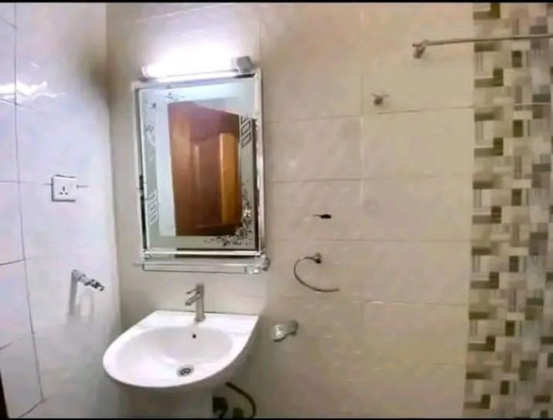 fully-furnished-apartment-for-rent-in-kimironko-in-tarmac-road-big-7
