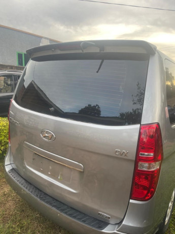 bere-339-2011-hyundai-starexhyundai-h-1-in-good-condition-is-available-for-sale-big-5