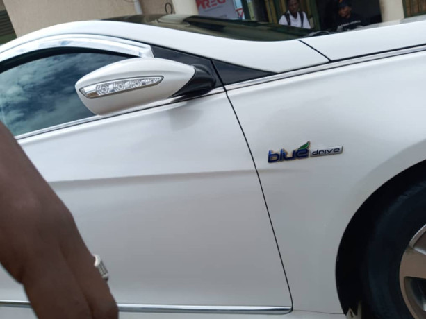 hyundai-sonata-big-3