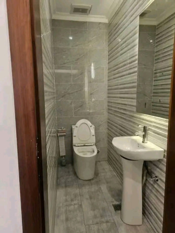 nyarutarama-furnished-1bedroom-apartment-for-rent-at-750-in-good-location-big-9