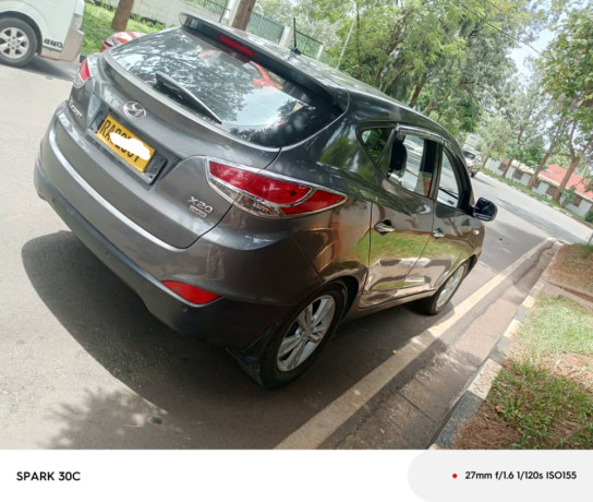 hyundai-tucson-big-2