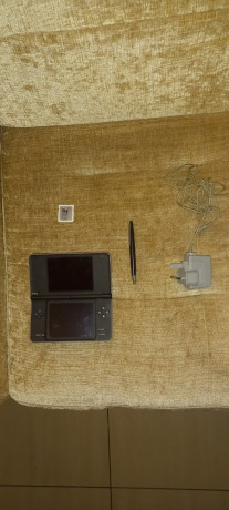 nintendo-dsi-fully-functional-charger-included-kigali-big-0