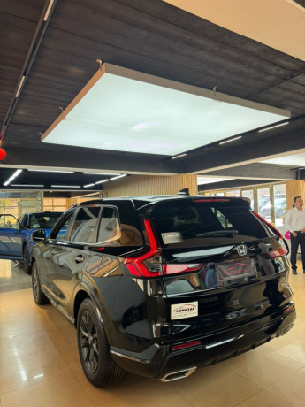 2024-new-honda-elyson-hybrid-available-in-kigali-for-sale-big-6