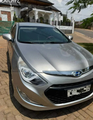 hyundai-sonata-big-2