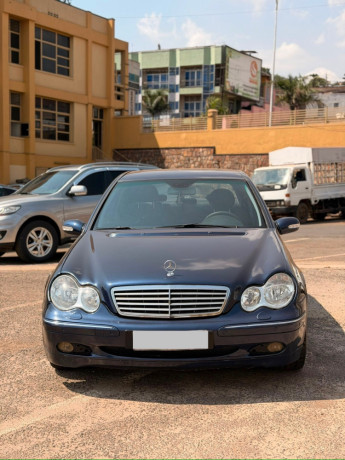2003-mercedes-benz-c-class-big-0