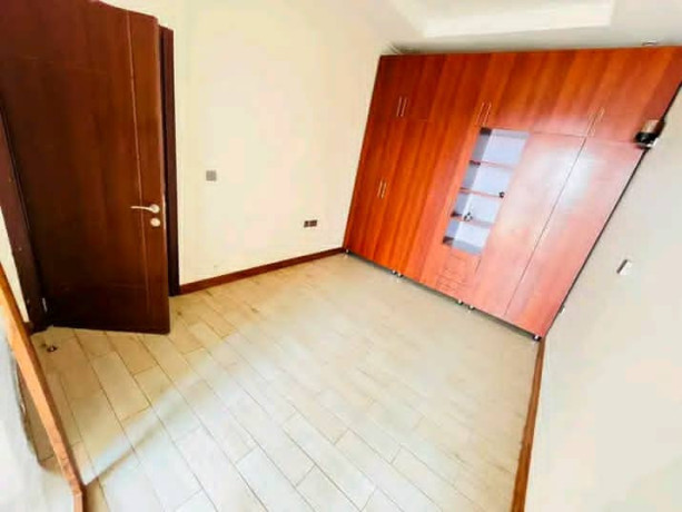 kimironko-unfurnished-3bedrooms-house-for-rent-at-1m-680-in-good-location-big-9