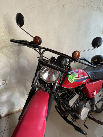 yamaha-ag100-big-3