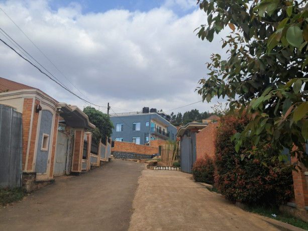 gisozi-residential-plot-for-sale-85-million-big-1