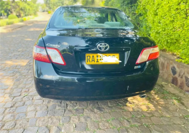 toyota-camry-big-1