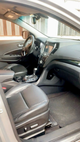 hyundai-santafe-big-2