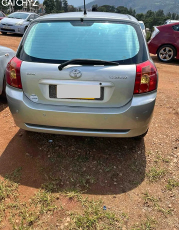 toyota-corolla-hatchback-manual-2005-for-sale-big-1
