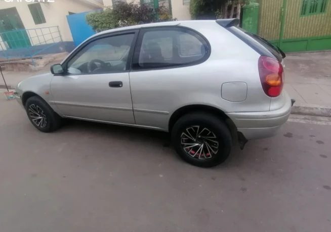 toyota-corolla-1998-big-0