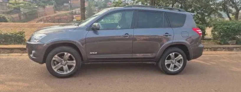 toyota-rav4-big-1