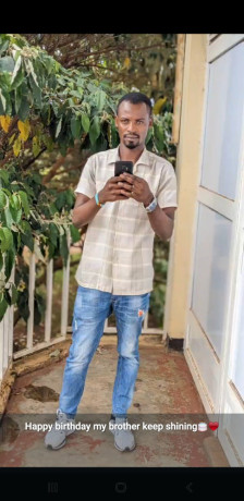 driving-and-communicate-with-customers-in-terms-of-languages-especially-english-big-1