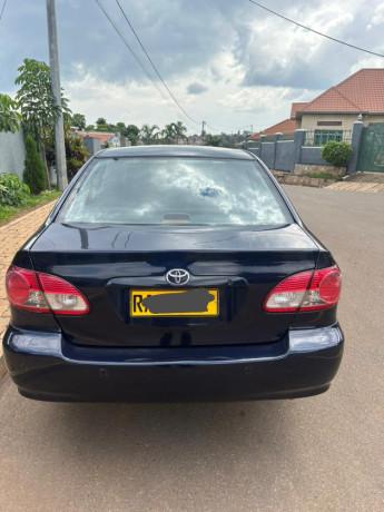 toyota-corolla-very-clean-fuel-efficient-ready-to-drive-big-3