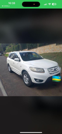 hyundai-santafe-big-0