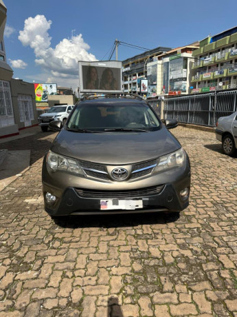 toyota-rav4-big-2