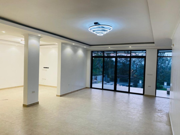 kigali-elegant-villa-with-expansive-2000sqm-garden-for-rent-in-nyarutarama-big-4