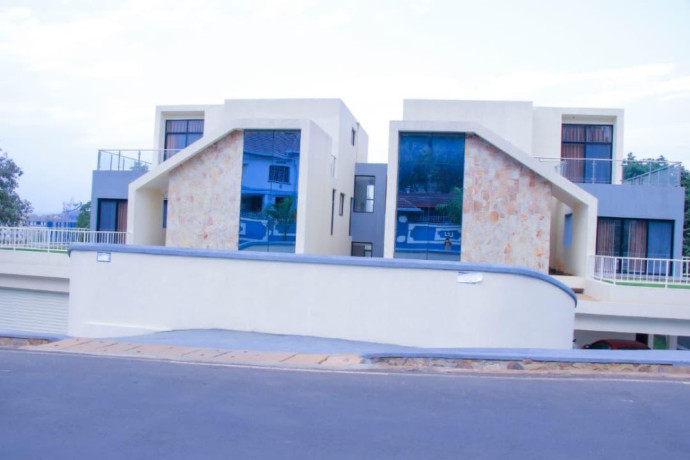 kiyovu-very-nice-new-luxurious-house-for-sale-with-swimming-pool-in-kigali-rwanda-big-0