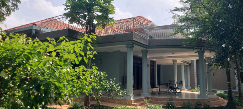kigali-semi-furnished-villa-available-for-rent-in-gacuriro-big-0