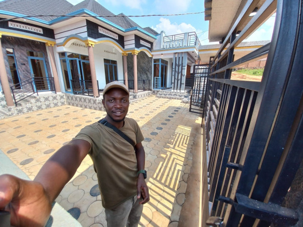 house-for-rent-at-kanombe-big-5