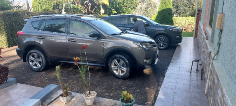 toyota-rav4-big-1