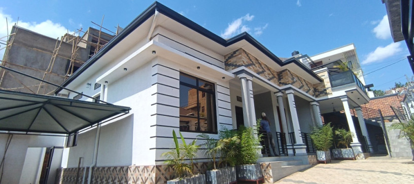 house-for-sale-150m-gasogi-cyaruzinge-big-2
