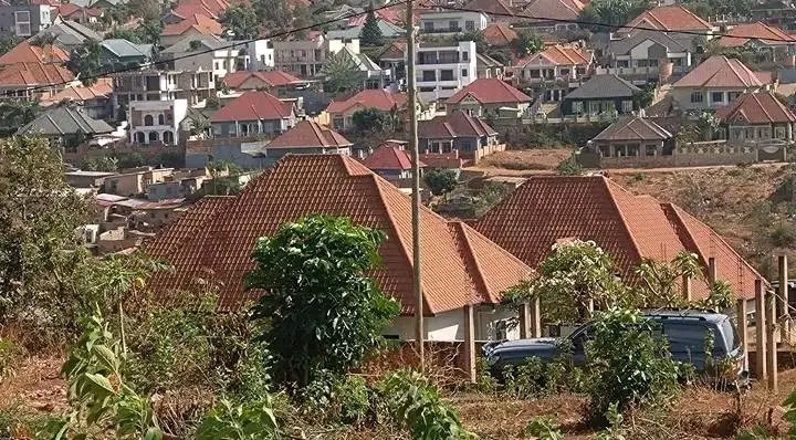 kanombe-busanza-residential-plot-for-35million-big-2
