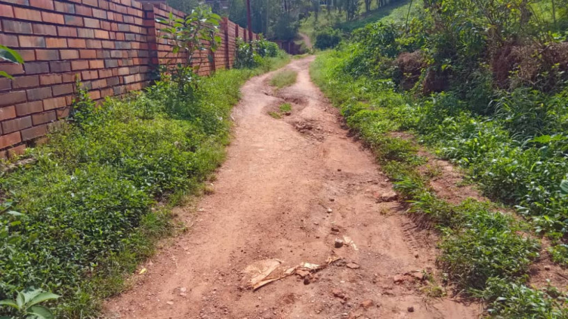 plot-for-sale-in-rebero-with-panoramic-view-of-kigali-city-big-3