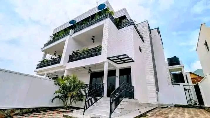 c-to-rent-a-very-nice-fully-furnished-house-in-kicukiro-kagarama-in-vip-neighborhood-near-on-tarmac-road-good-location-living-dinning-room-big-3