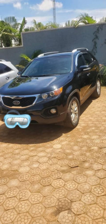 for-rent-kia-sorento-suv-black-monthly-rate-950000-rwf-month-negotiable-big-0