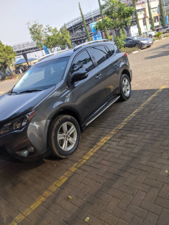 toyota-rav-big-0