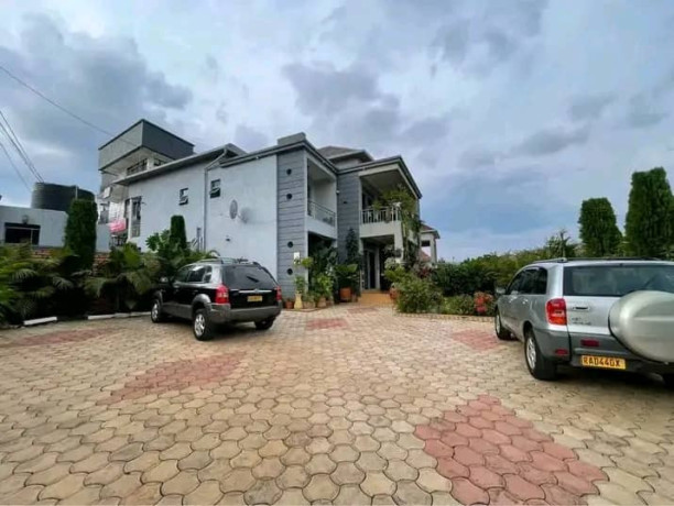 full-furnished-house-for-rent-big-5