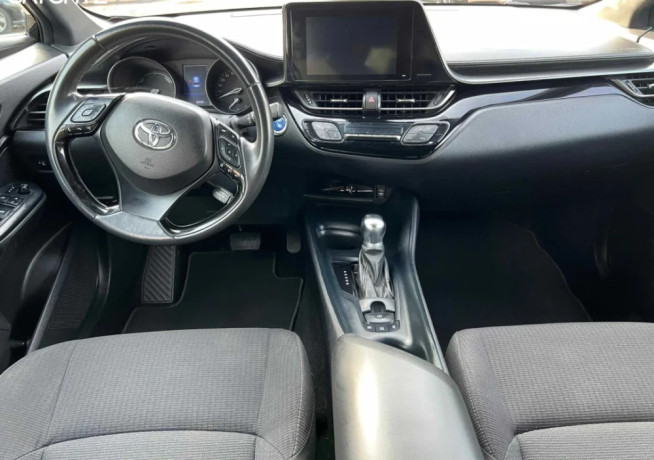 toyota-chry-hybrid-for-sale-big-1