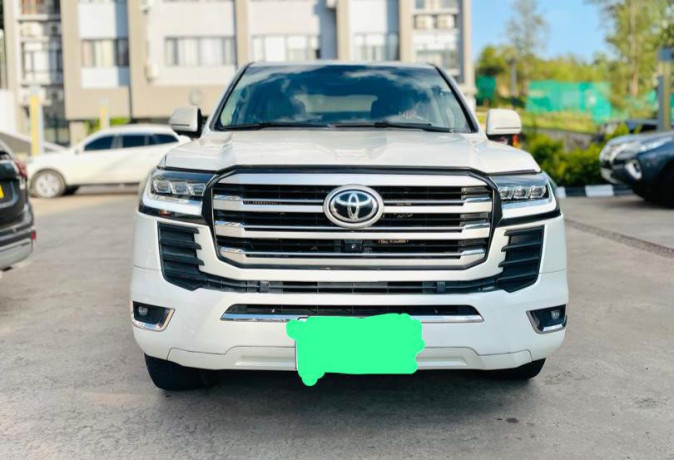 toyota-prado-v8-big-3