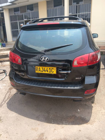 hyundai-santa-fe-big-0