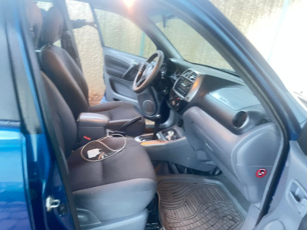 toyota-rav4-big-2