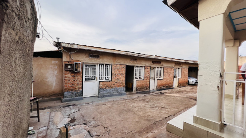 kimironko-hot-deal-house-for-sale-with-big-plot-big-7
