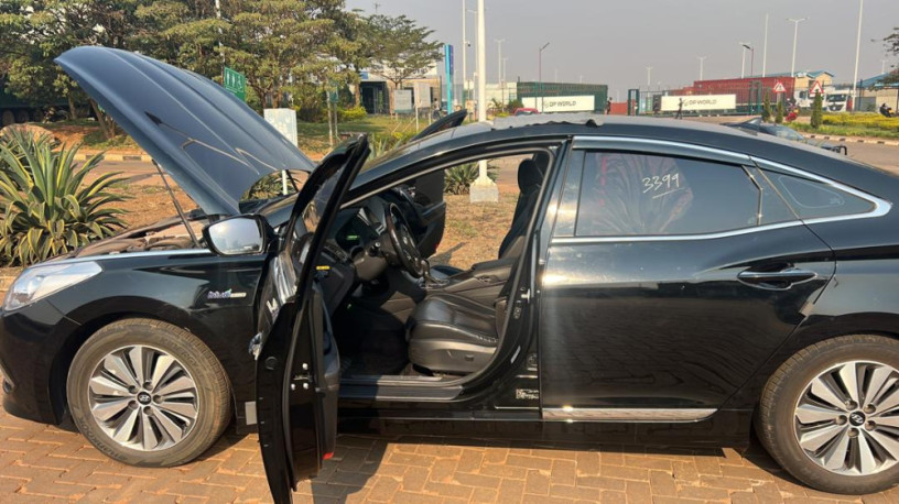 toyota-grandeur-big-0