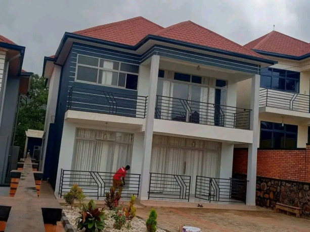 kimironko-mwizindiro-hause-for-sale-big-0