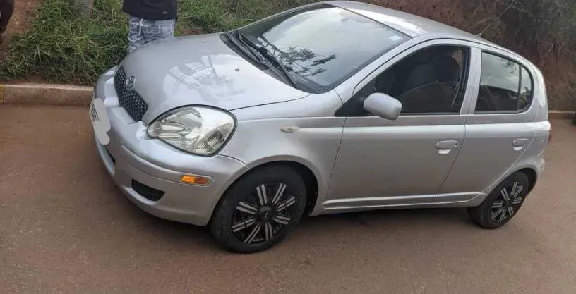 toyota-echo-big-0