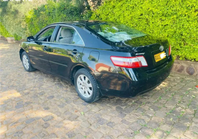 toyota-camry-big-2
