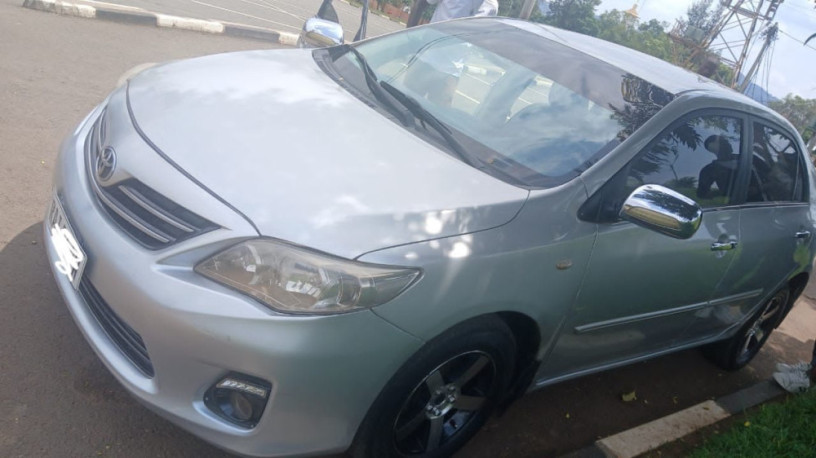 toyota-corolla-big-0