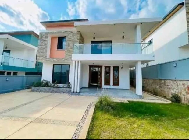 kibagabaga-kigali-gorgeous-house-for-sale-at-450millions-big-8