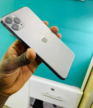 iphone-11-pro-max-big-0