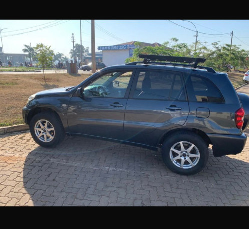 toyota-rav4-big-1
