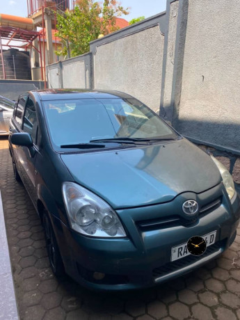 corolla-verso-big-2