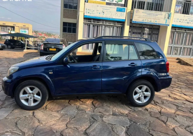 toyota-rav4-big-2