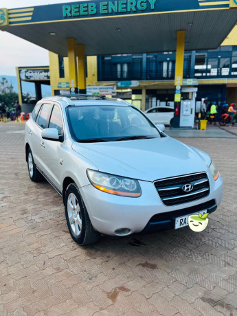 hyundai-santafe-big-1
