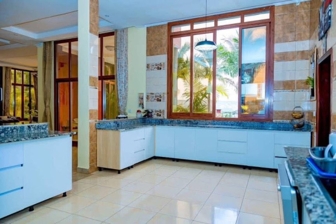kigali-rwanda-house-for-rent-in-rebero-big-2